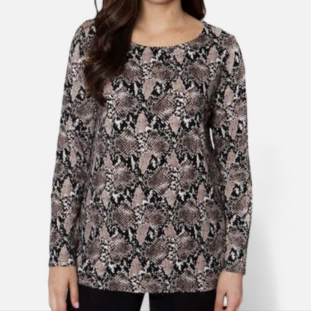 Mario Serrani Womens Crewneck Animal Print Top,Tan (
